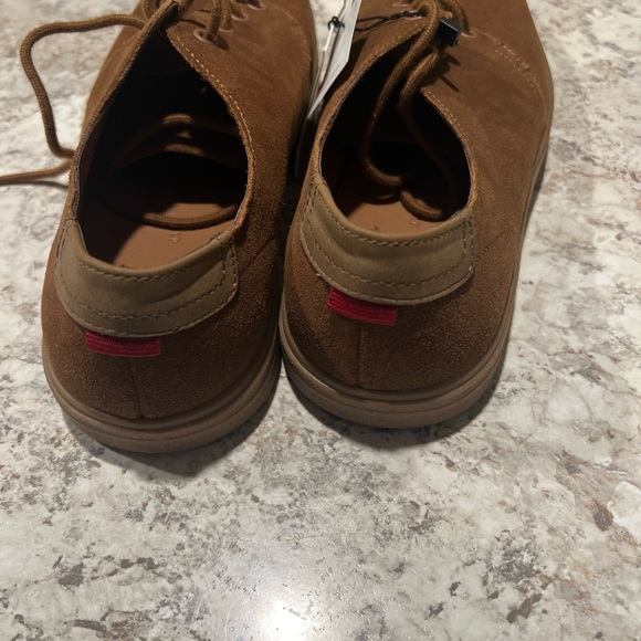 ZARA LEATHER CASUAL SHOE - SIZE 10. New without Box. - Picture 2 of 5